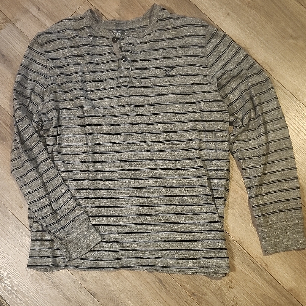 Men's American Eagle Outfitters Gray and Navy Blue Striped Henley- XXL